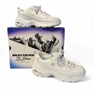 Skechers Women's D'Lites - Fresh Start Sneakers in White Size 7.5